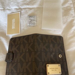 Michael Kors New small wallet